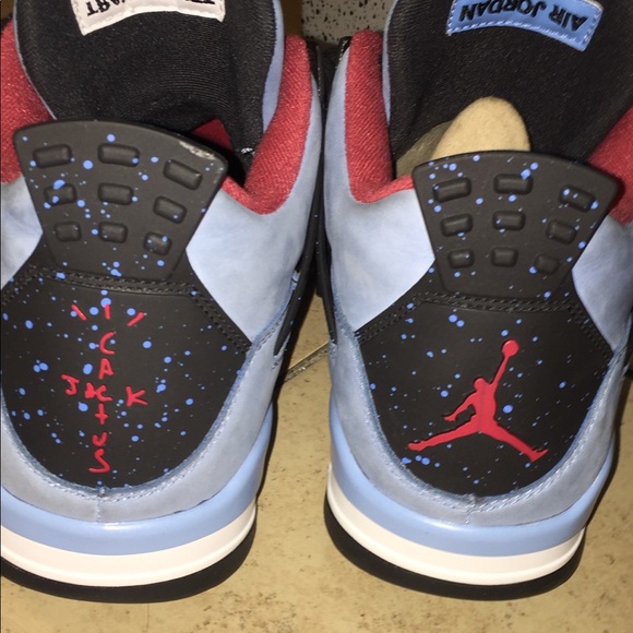 Travis Scott Jordan 4 - Picture 2 of 3